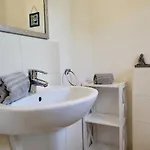 Dhh 
